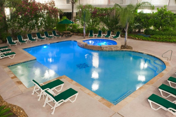 Casa Del Mar Beachfront image 7